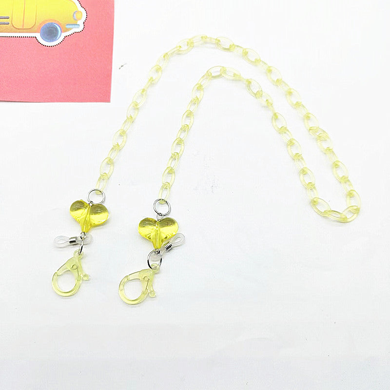 Necklace with Heart Pendant Bowlift
