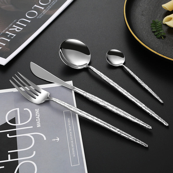 Elegant and Functional Butter Knife with Ergonomic Handle Bowlift