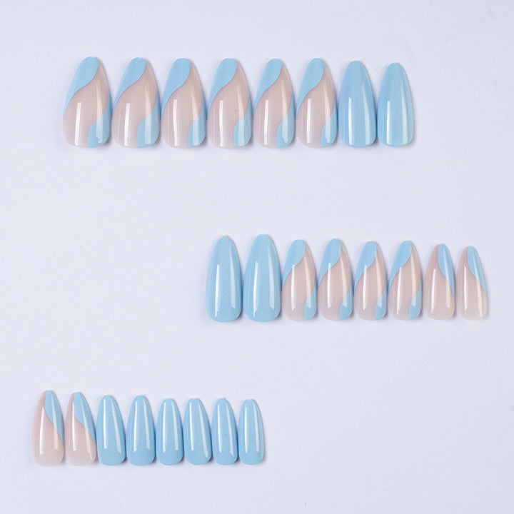 Artificial nails in elegant stiletto design Bowlift