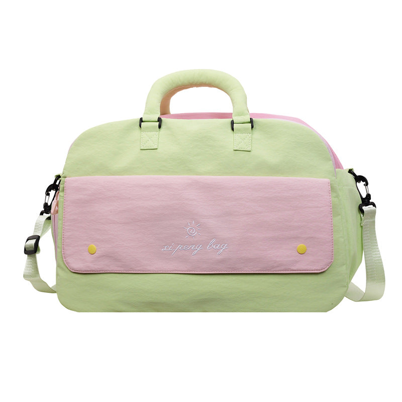 Stylish Multi-Compartment Weekender Bag