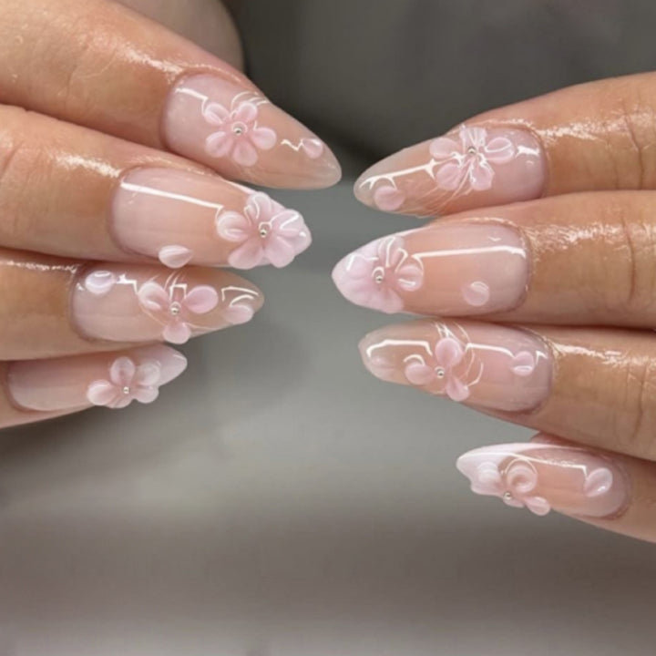 Artful nail extensions with floral 3D details Bowlift
