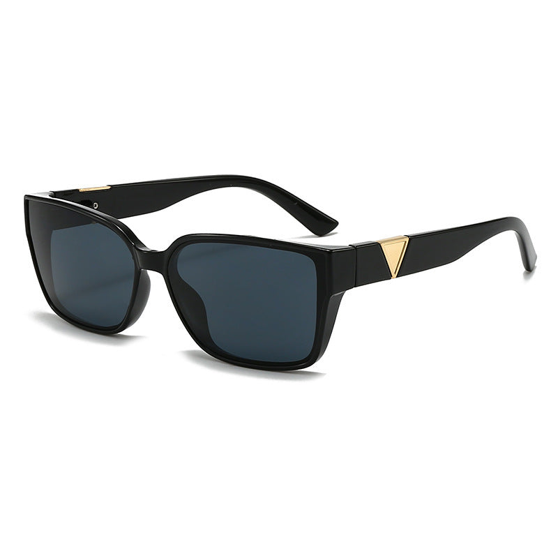 Women's oversized square sunglasses with elegant accents Bowlift