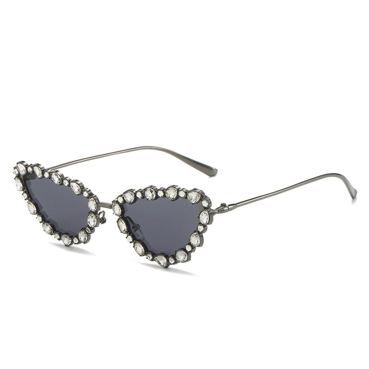 Heart-Shaped Rhinestone-Embellished Sunglasses Bowlift