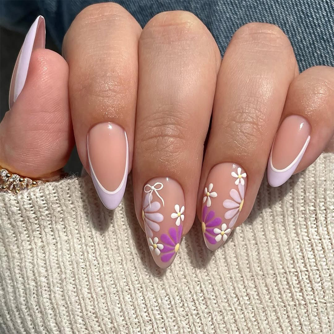 Artful nail extensions with floral accents and shine Bowlift