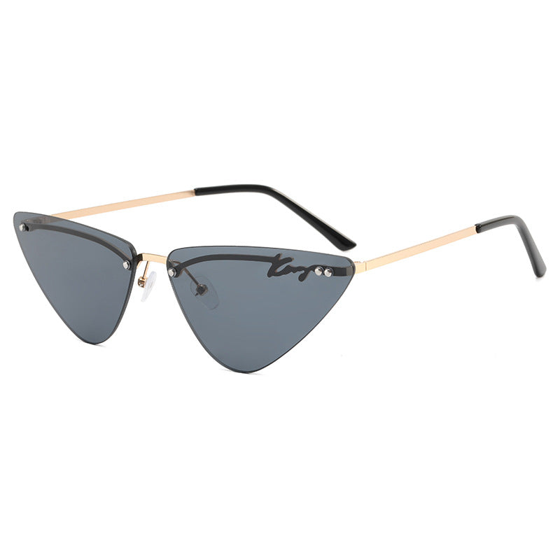Ladies Trendy Cat-Eye Sunglasses with Feminine Frame Bowlift