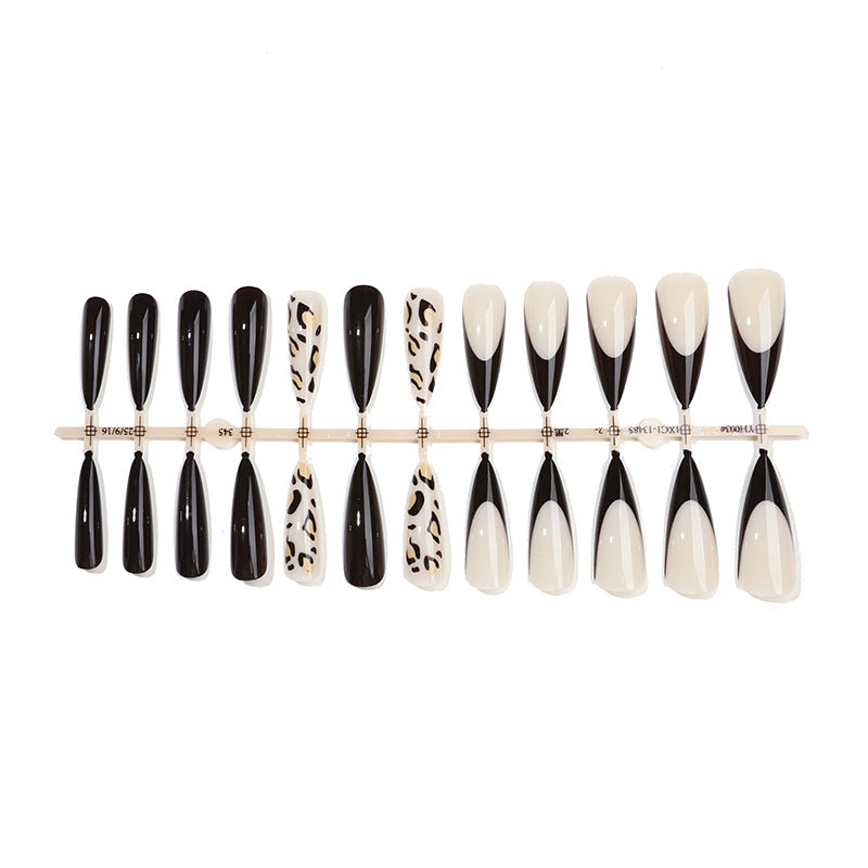 Elegant Stiletto Press-On Nail Set Bowlift