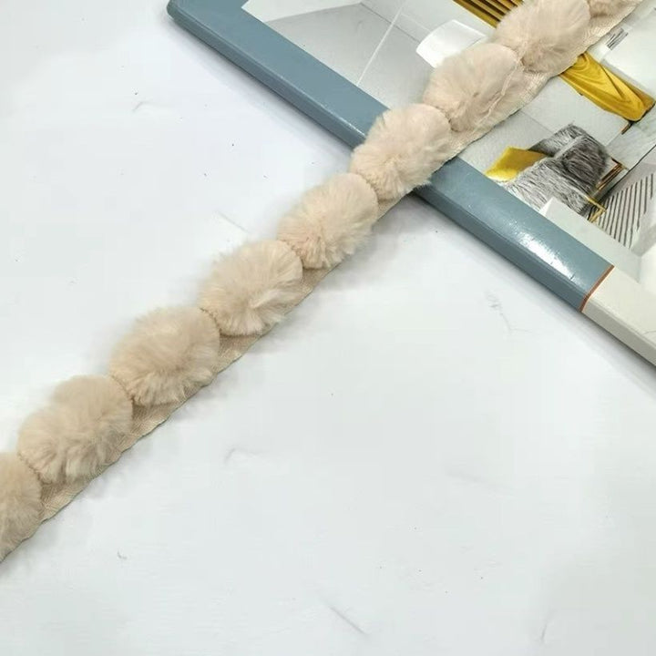 Decorative Pompon Trim Bowlift