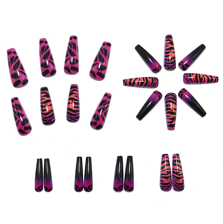 Long Artificial Nails in Trendy Tiger Pattern Bowlift