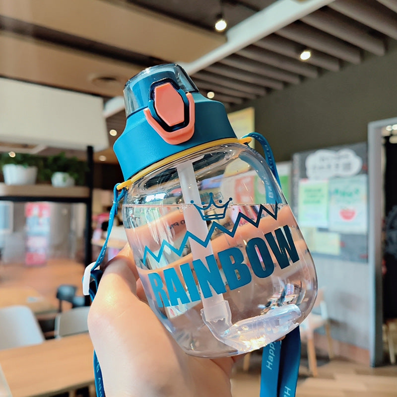 Women’s water bottle with integrated straw Bowlift
