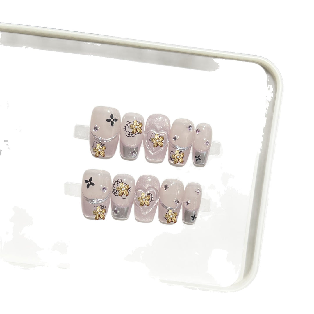 Themed Press-On Nail Art Bowlift