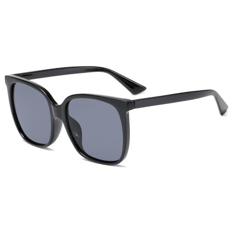 Women's modern and stylish sunglasses with square frame Bowlift