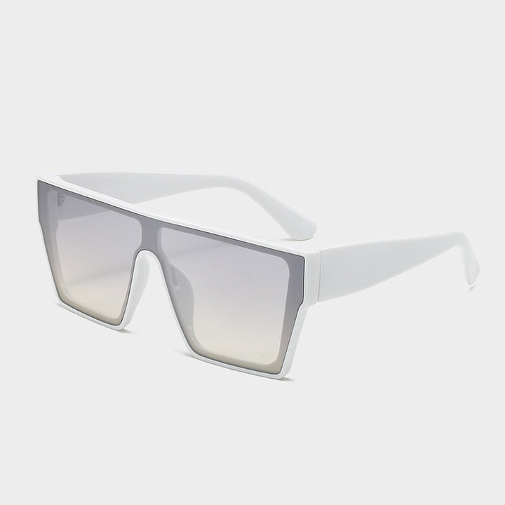 Ladies fashionable sunglasses with angular lenses Bowlift