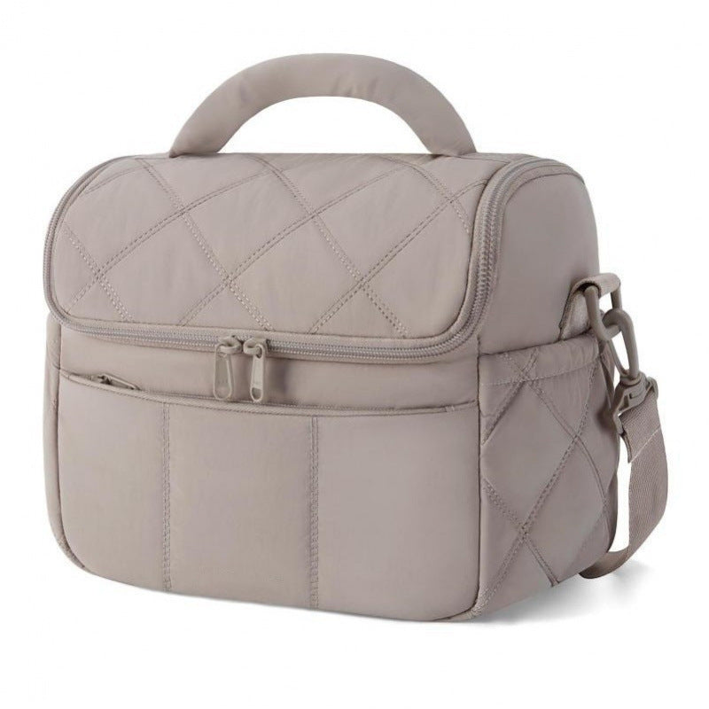 Stylish cosmetic bag with removable shoulder strap Bowlift