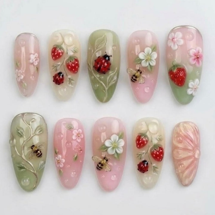 Artistic Floral Design Press-On Nails Bowlift
