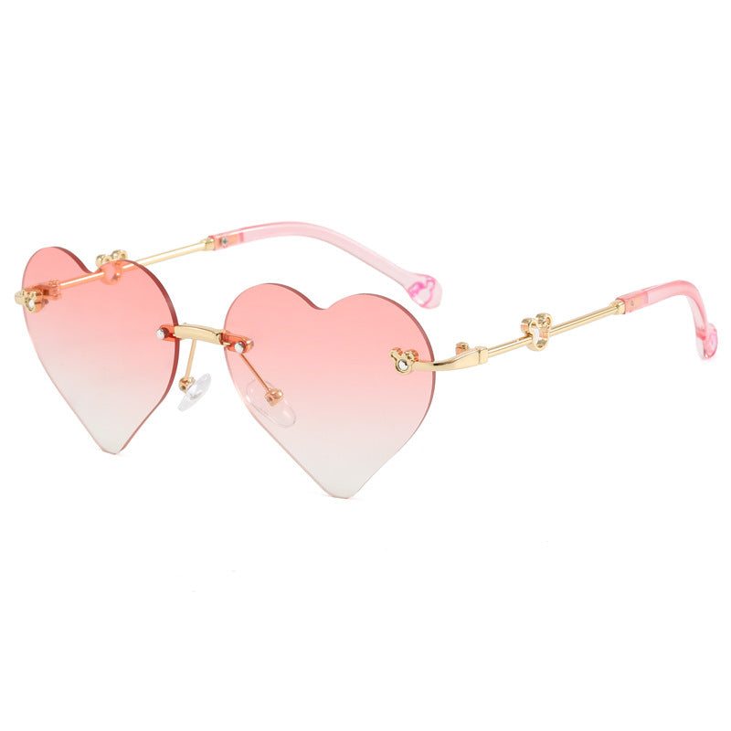 Women's Heart-Shaped Sunglasses with Mirrored Lenses Bowlift