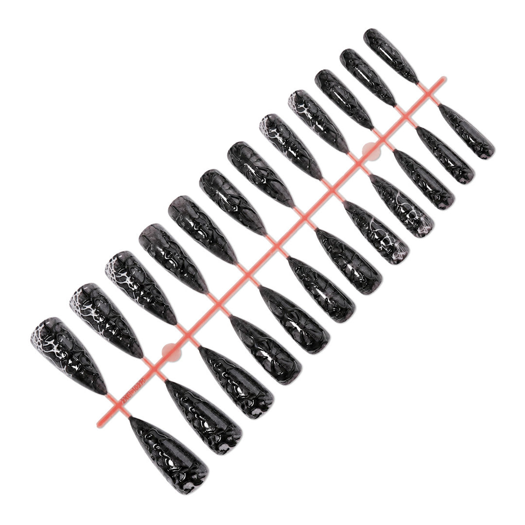 Nail art set with glamorous Gothic design Bowlift