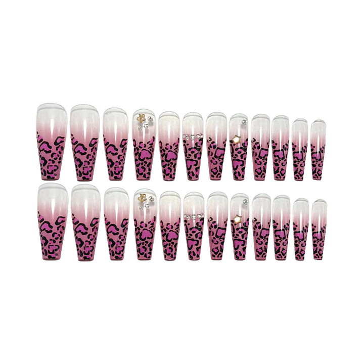 Glamorous artificial nails in leopard design Bowlift