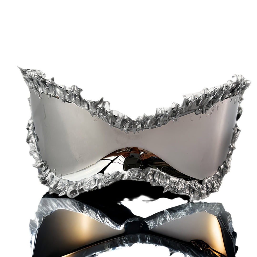 Women's innovative ski goggles with extreme weather protection Bowlift