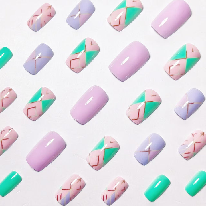 Creative Art Nails Bowlift