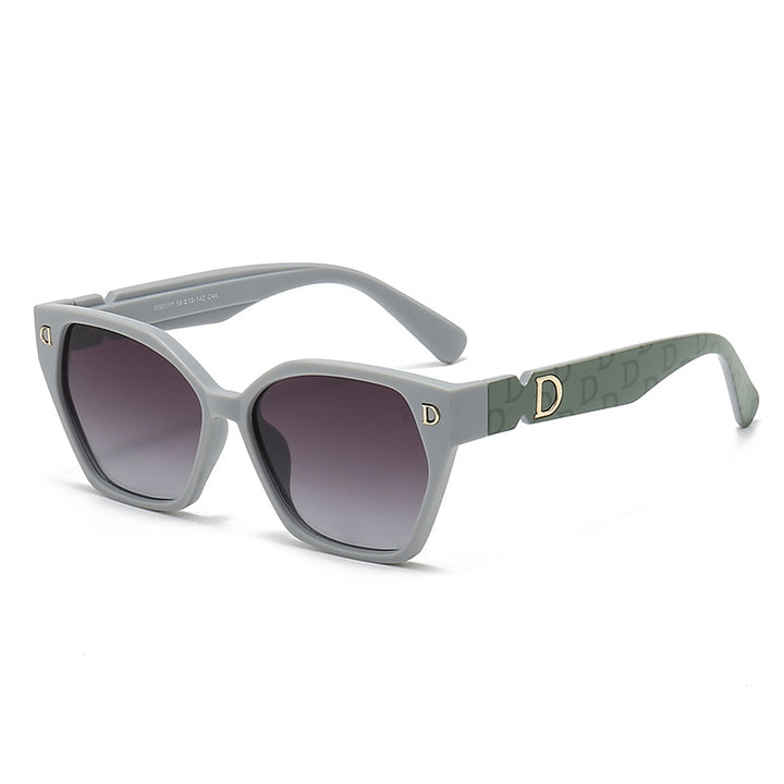 Women Designer Sunglasses in stylish Cat-Eye design with luxurious frame Bowlift