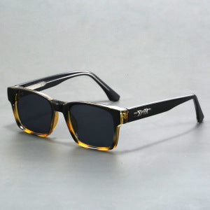 Women's sunglasses with classic square frame and UV protection Bowlift