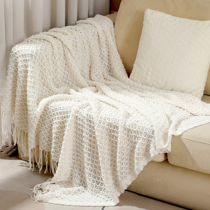 Women elegant structured blanket Bowlift