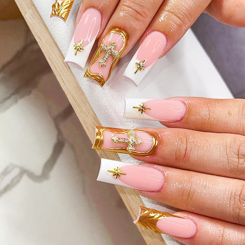 Artificial nail set with romantic flower and glitter accents Bowlift