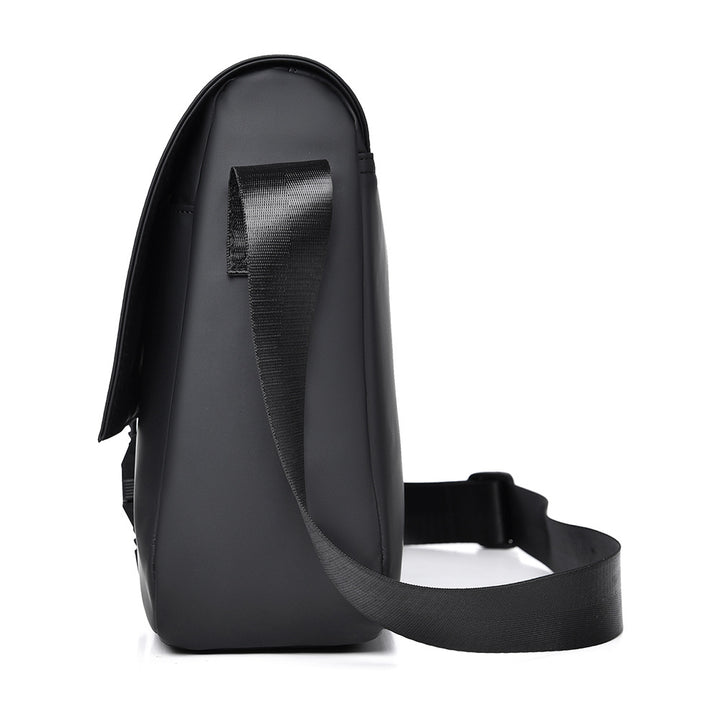 Elegant Shoulder Bag with Adjustable Strap Bowlift