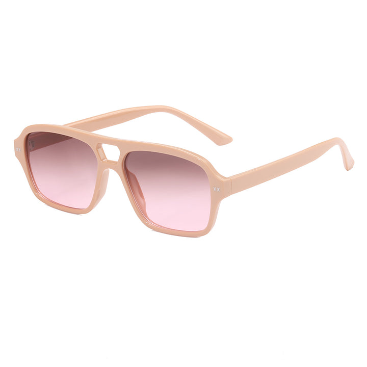 Ladies sunglasses in striking tortoiseshell design Bowlift