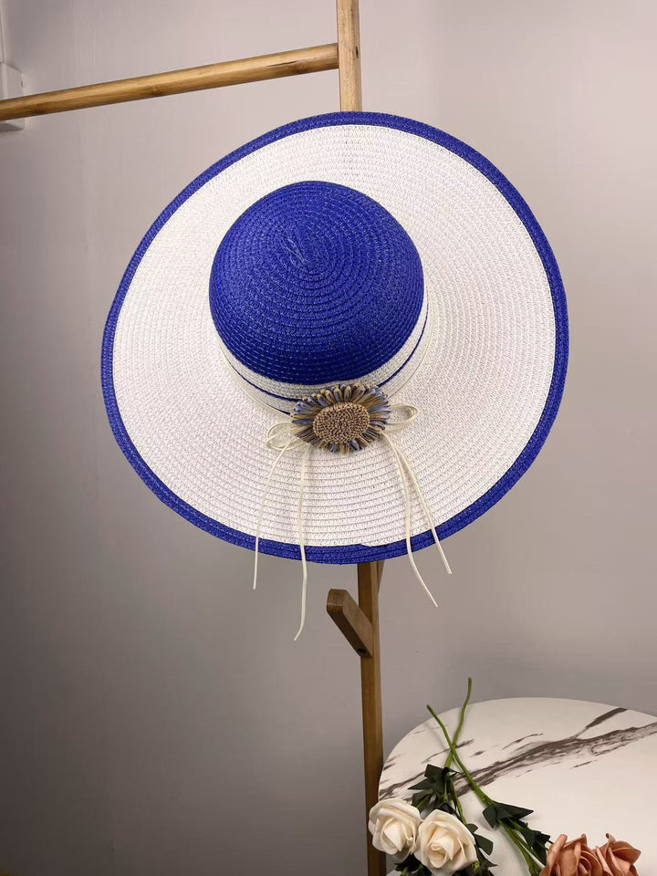 Elegant Beach Bag with Matching Sun Hat Bowlift