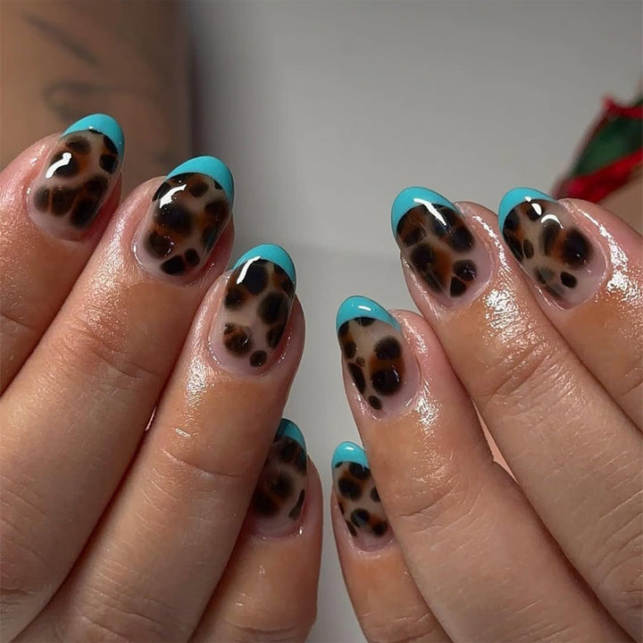 Artful Nail Art with Leopard Color Play Bowlift