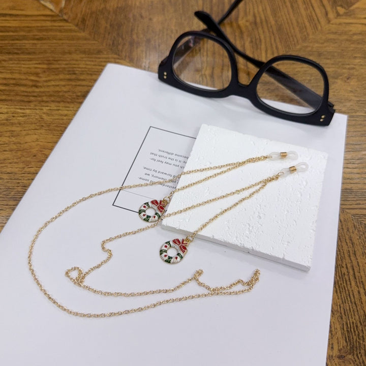 Festive Christmas Tree Eyewear Chain Bowlift