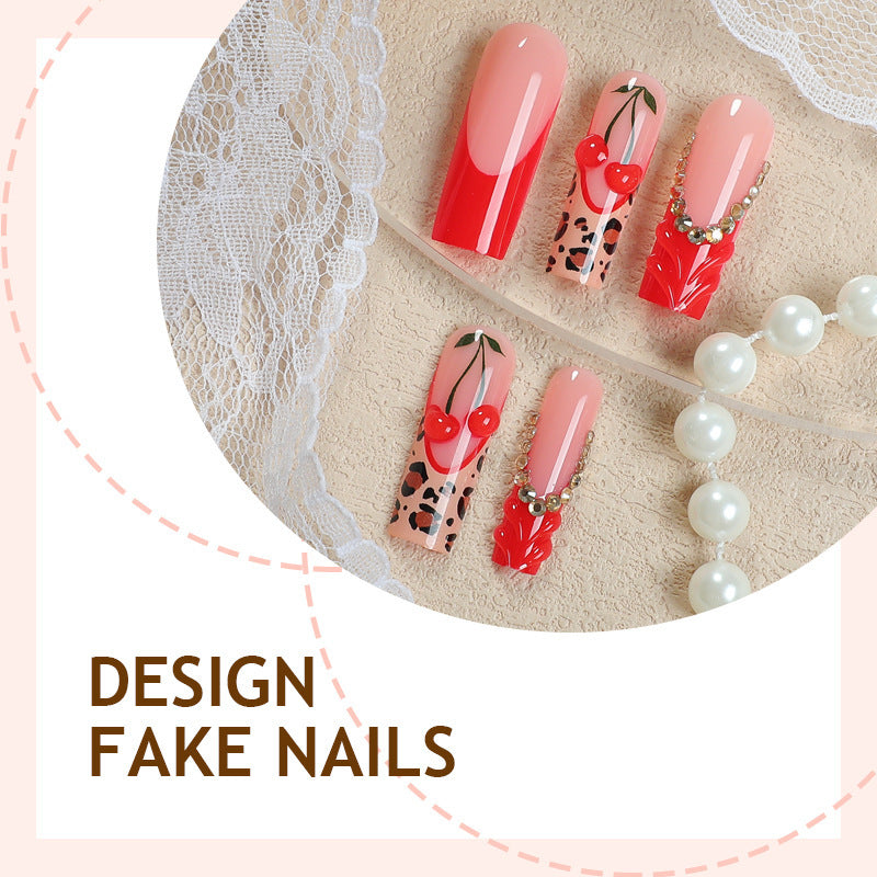 Artificial nail set with glamorous flower and glitter accents Bowlift