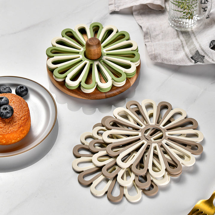 Elegant Silicone Coasters in Floral Design Bowlift
