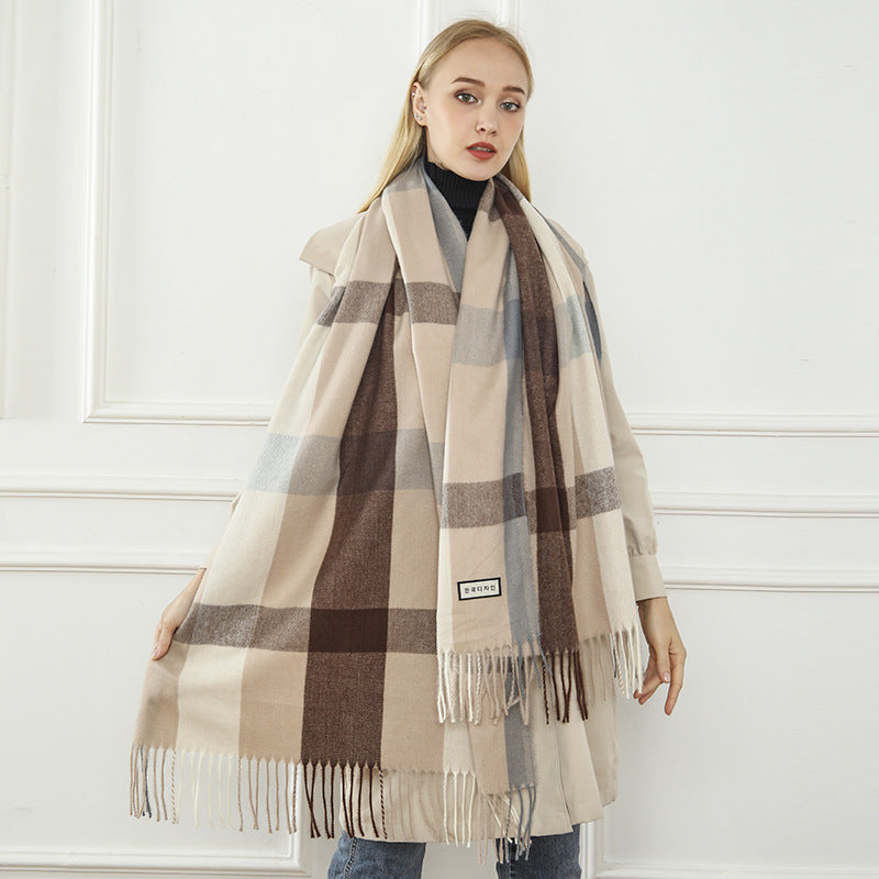 Ladies fashionable scarf Bowlift