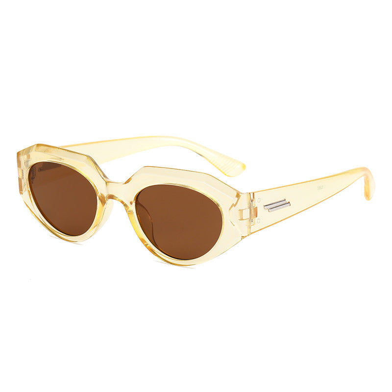 Ladies Fashion Vintage Sunglasses in Distinctive Design Bowlift
