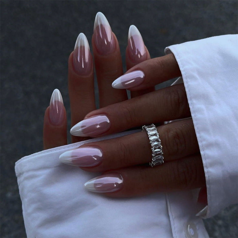 Elegant Stiletto Press-On Nails with Ombre Design Bowlift
