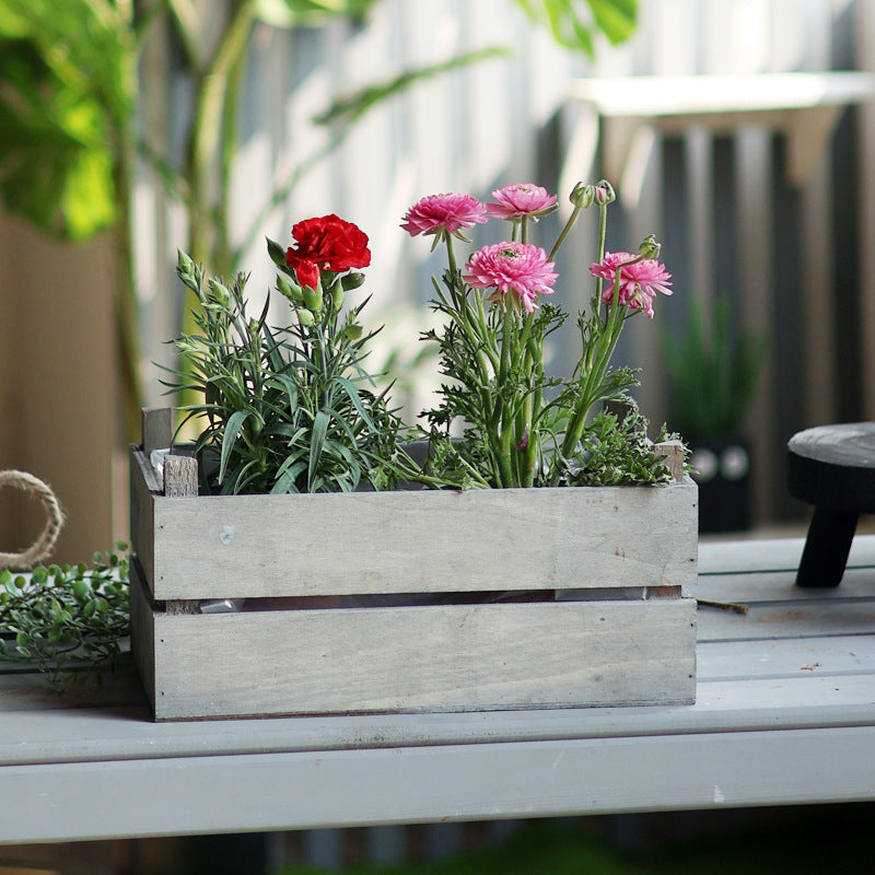 Practical storage box made of wood Bowlift