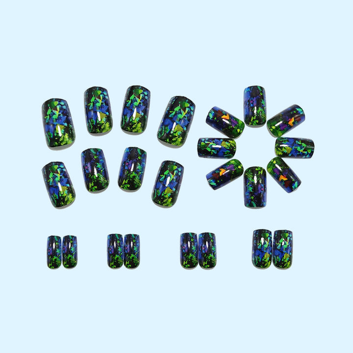 Glamorous artificial nails with color change effect Bowlift
