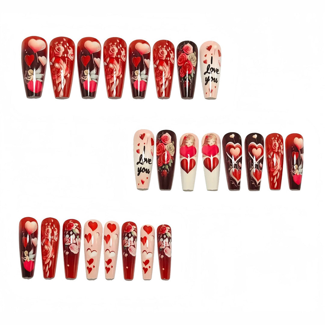 Artificial Nails in Romantic Heart Design Bowlift