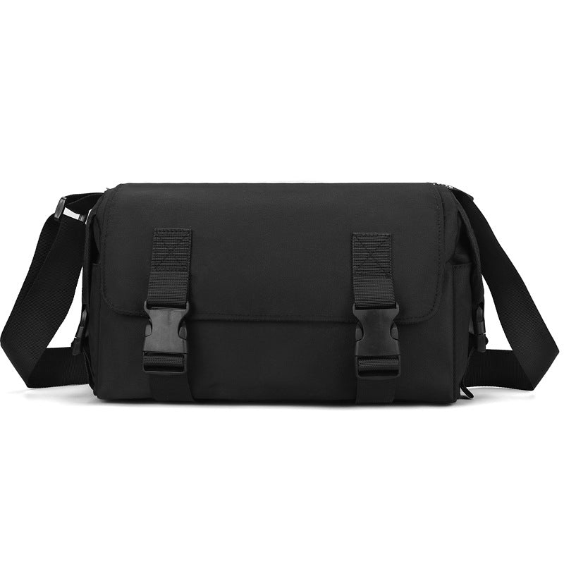 Tactical Messenger Bag Bowlift