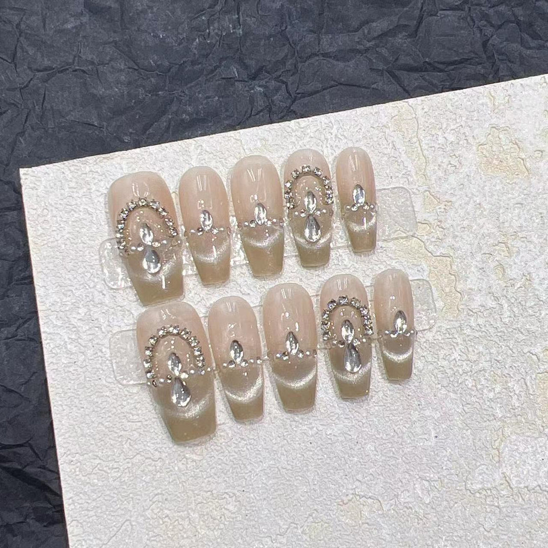Elegant Press-On Nail Set with Rhinestone Detailing Bowlift