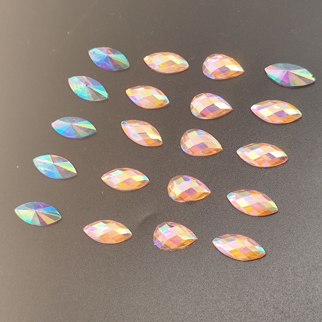 Sparkling rhinestone applications Bowlift