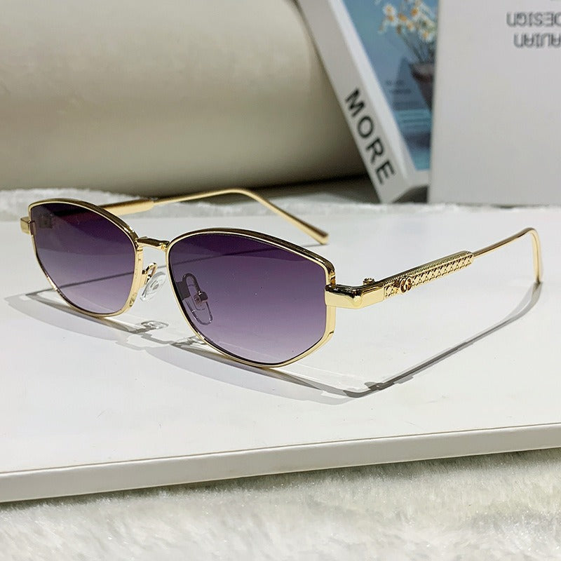 Women's elegant sunglasses with sparkling metal frame Bowlift