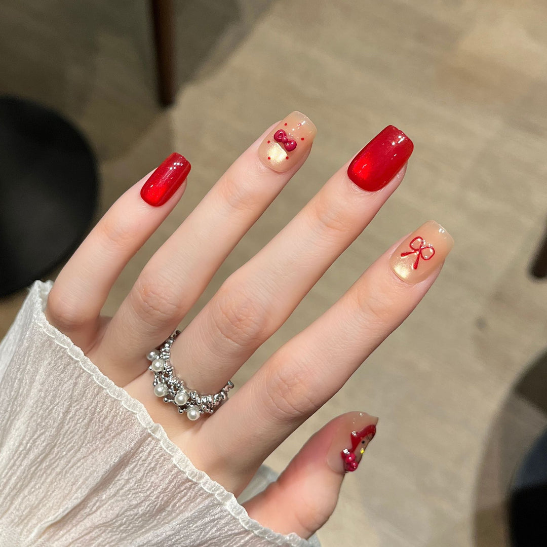 Playful Character-Themed Press-On Nail Art Bowlift