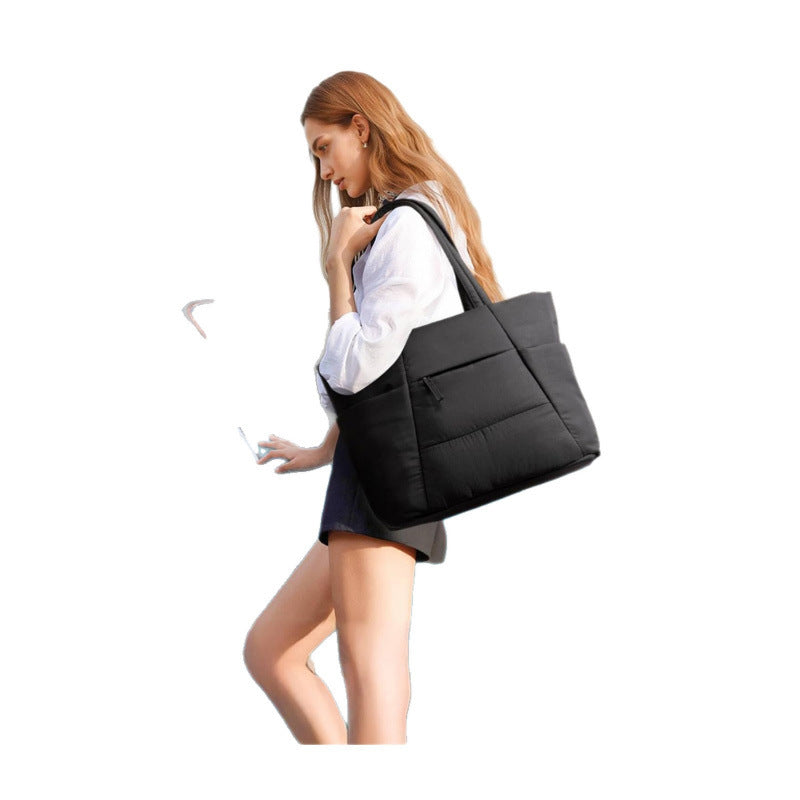 Stylish and Padded Tote Bag Bowlift