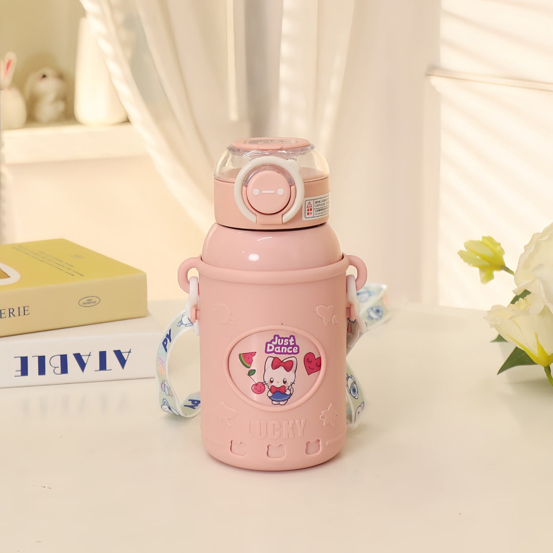 Creative water bottle with practical carrying strap Bowlift
