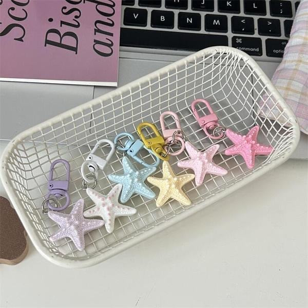 Star Keychain Bowlift