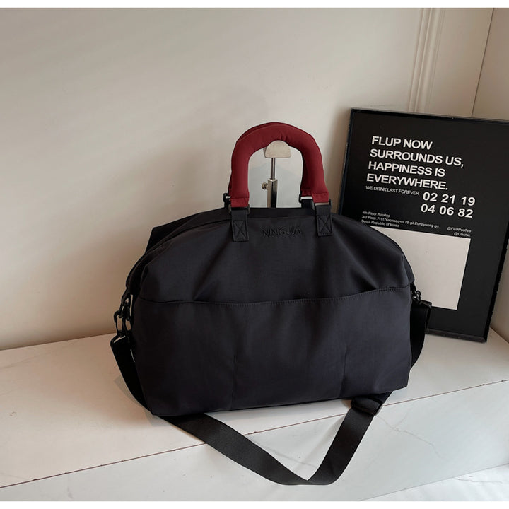 Practical Weekend Bag Bowlift