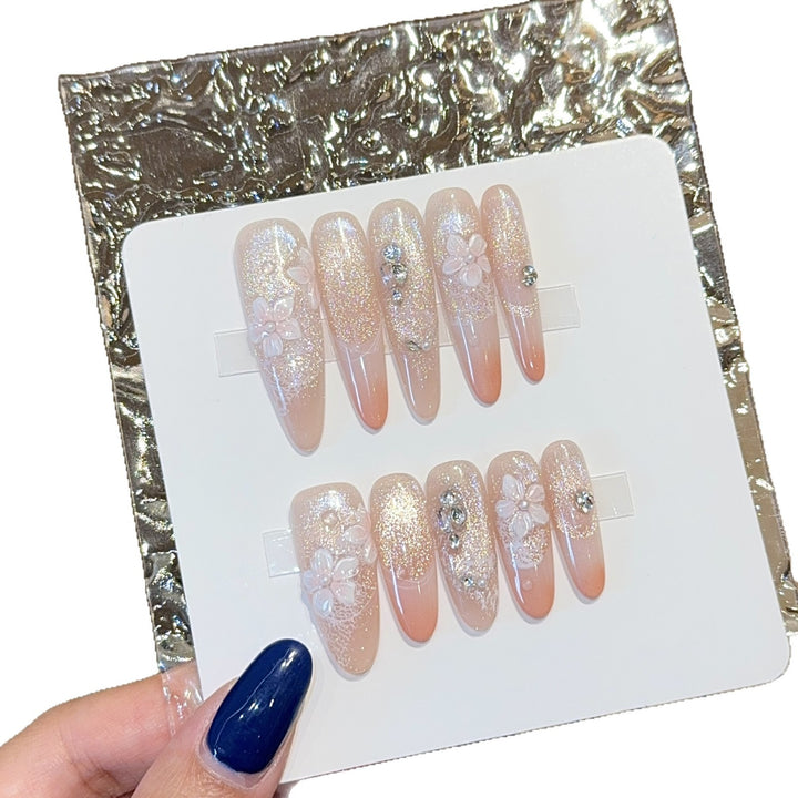 Artificial nails with floral design and glitter Bowlift